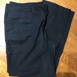 Tapered at ankle NY&C. 55% linen; 45 % cotton.